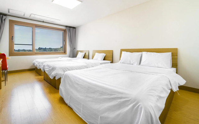 Jeju Samda Hostel