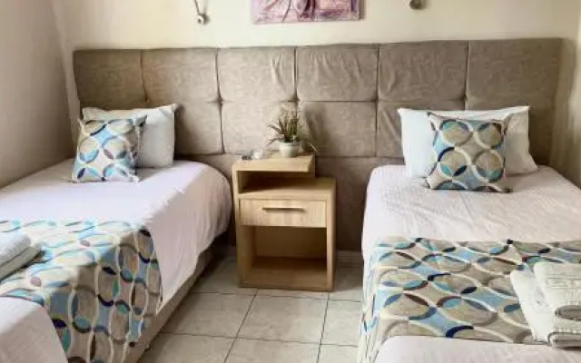 Pelineon Rooms