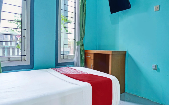 Hotel O Home Stay Elis Cateliya Syariah