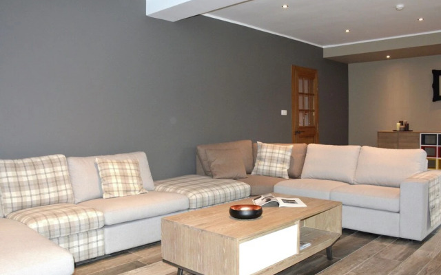 Exquisite Holiday Home in Manhay with Sauna