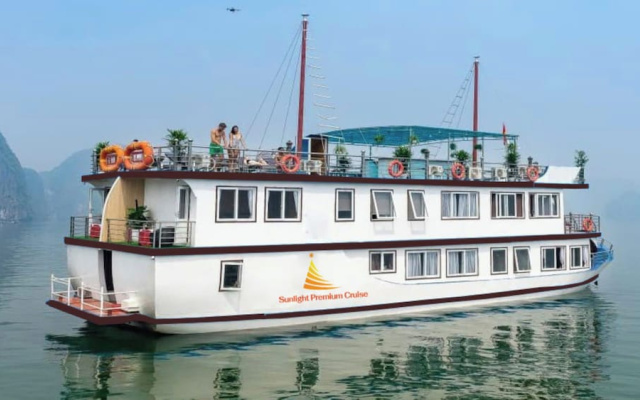 Halong Sunlight Premium Cruise