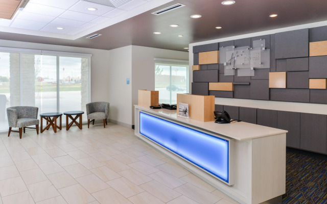 Holiday Inn Express & Suites Ogallala by IHG