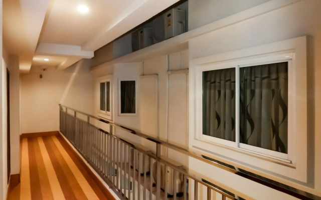 Ja Siam City by OYO Rooms