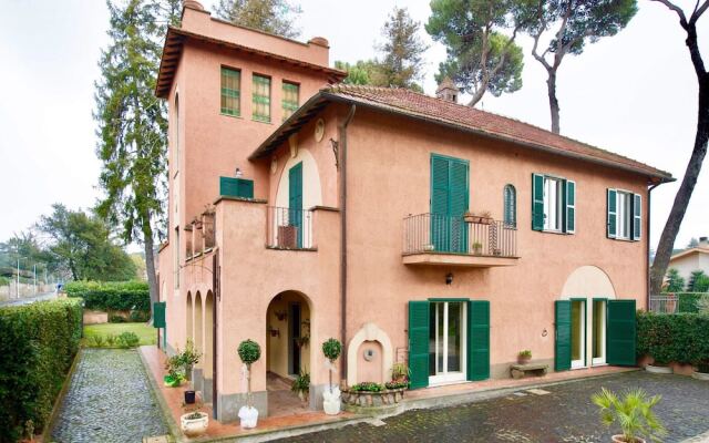 Отель Borgo Dei Castelli Италия, Гроттаферрата - отзывы, цены и фото номеров - забронировать отель Borgo Dei Castelli онлайн вид на фасад