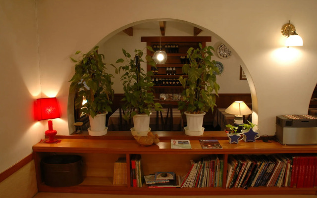 Inn of Amigos Yasuda Pension