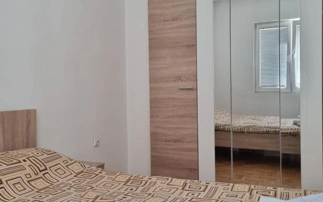 MJ Apartment