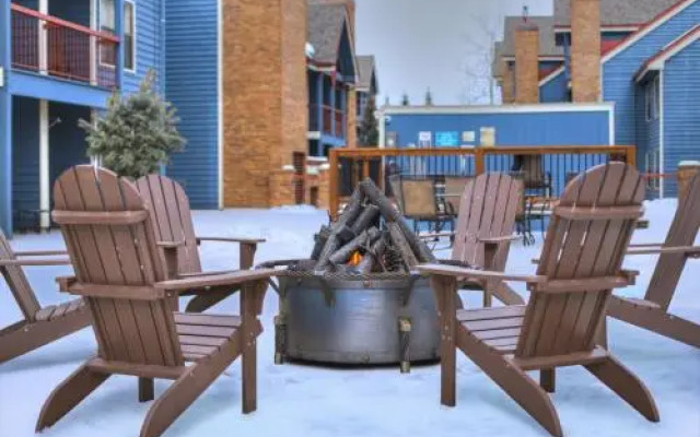 River Mtn Lodge W110C