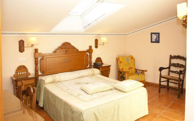 Hostal Santo Domingo de Silos