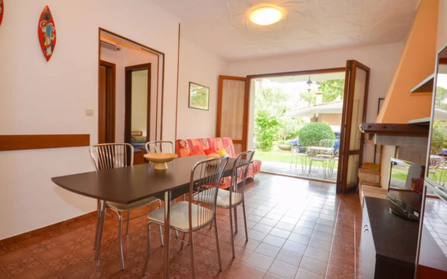 Villa Azalea (LIG605)