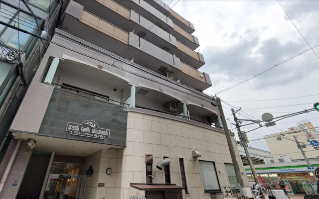 Grande Famille Shimanouchi Dotonbori Condo