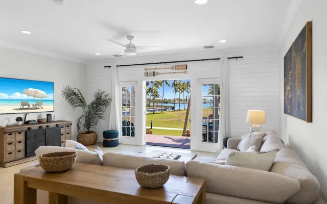 Waterfront Luxury Villa