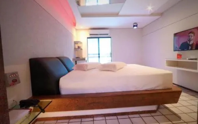 Eros Hotel Cdu