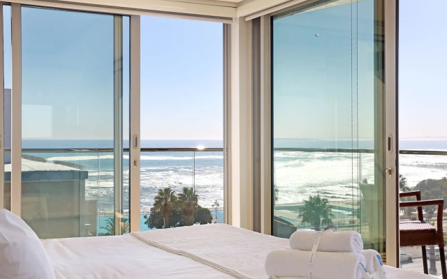 Four on C luxury Suites by Totalstay