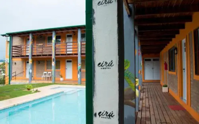 Eirú Hostel