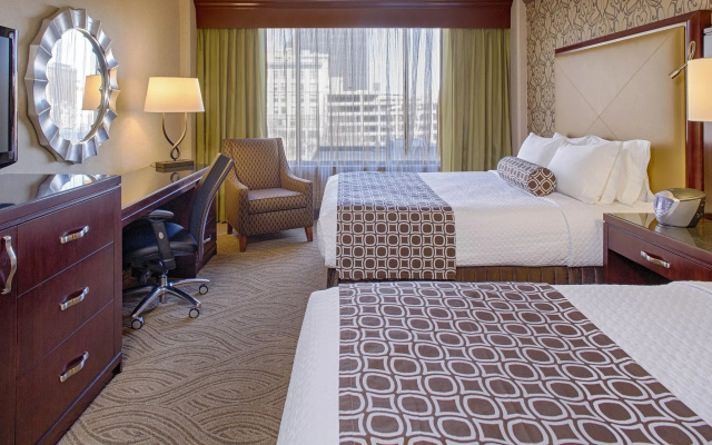 Crowne Plaza Dayton