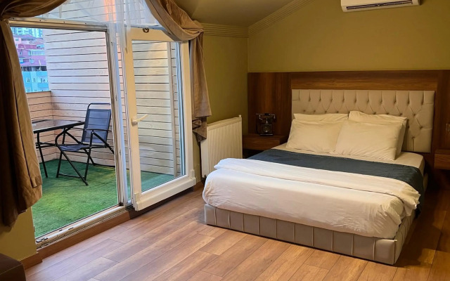 Real King Residence