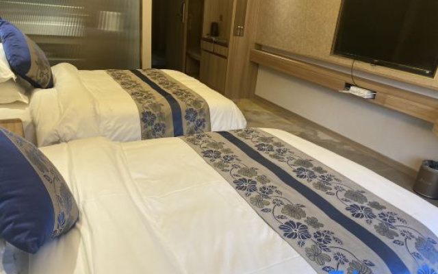Guotou Four Seasons Jiuzhai Hotel