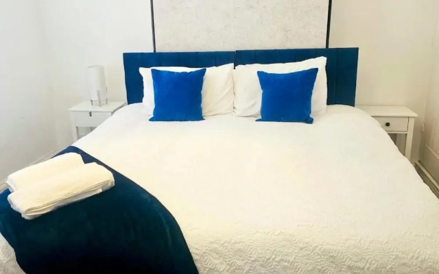 Cozy Haven Near Glenfield & LRI Hospitals