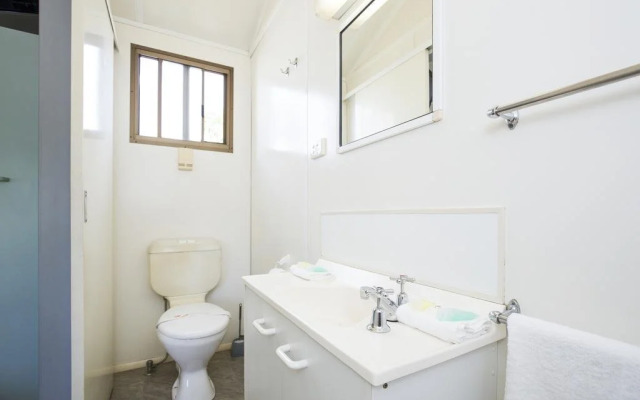 Secura Lifestyle Magnetic Gateway Townsville