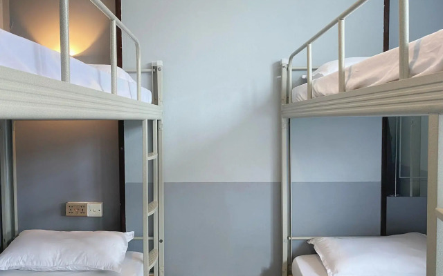 K Hotel 8