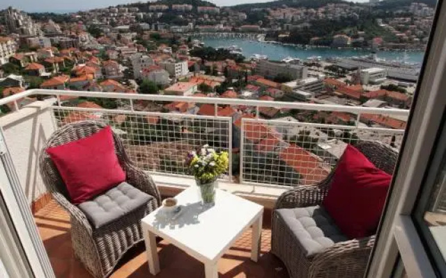 Apartment Wow