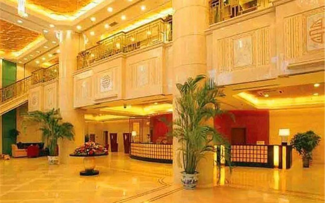 Chengde Tianbao Holiday Hotel