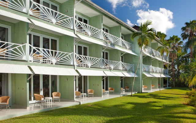 Отель Couples Negril All Inclusive вид на фасад