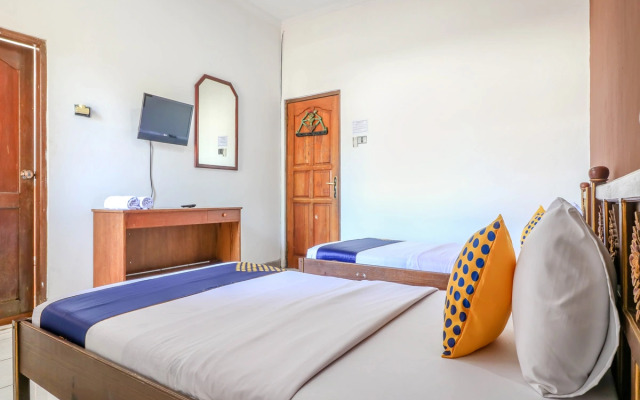 OYO 1927 Hotel Candra Adigraha
