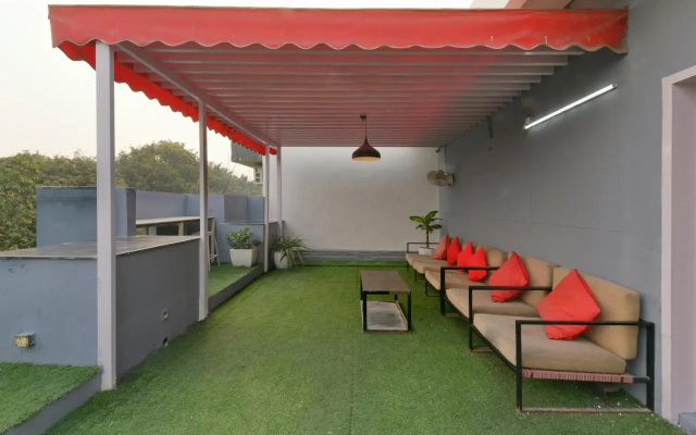 Hotel Admire Inn Sector-51 by ASPL