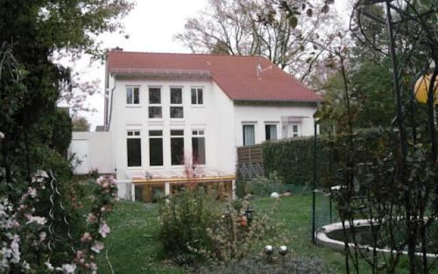 Отель Cologne Leisure & Business Кёльн вид на фасад