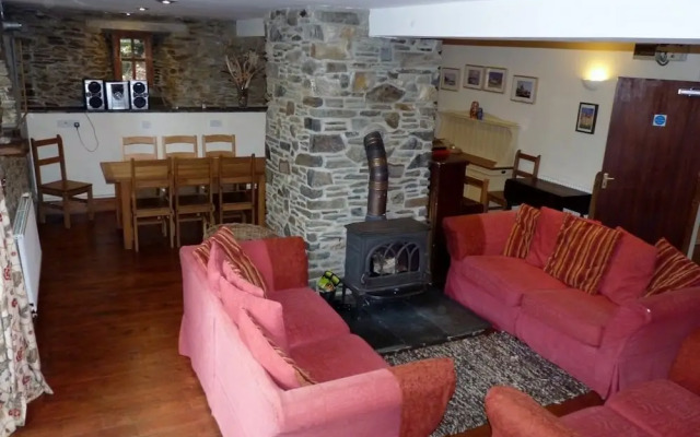 Ceridwen Centre