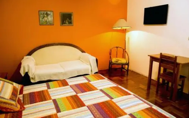 Central Plaza Hotel
