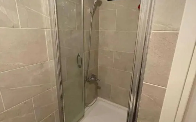 Duplex with terrace in center,5mn walk to Istiklal
