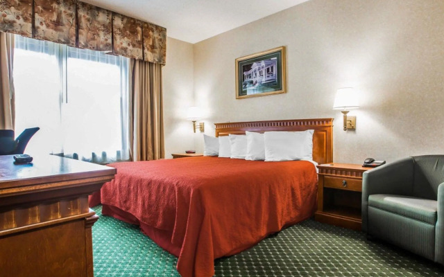 Quality Inn Glens Falls