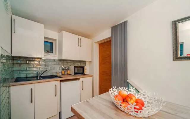 Host Stay Pied-a-terre at Manor View