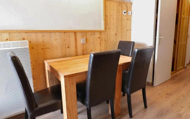 Appartement Méribel, 2 pièces, 4 personnes - FR-1-182-196