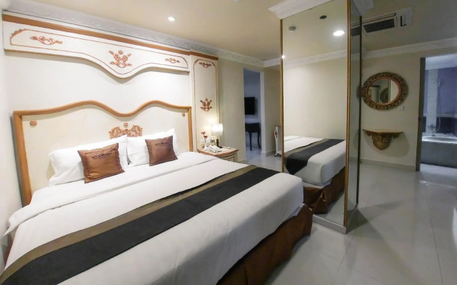 Amos Cozy Hotel & Convention Hall