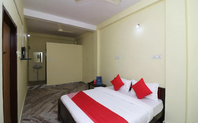 Hotel Om Sai Plaza By OYO Rooms