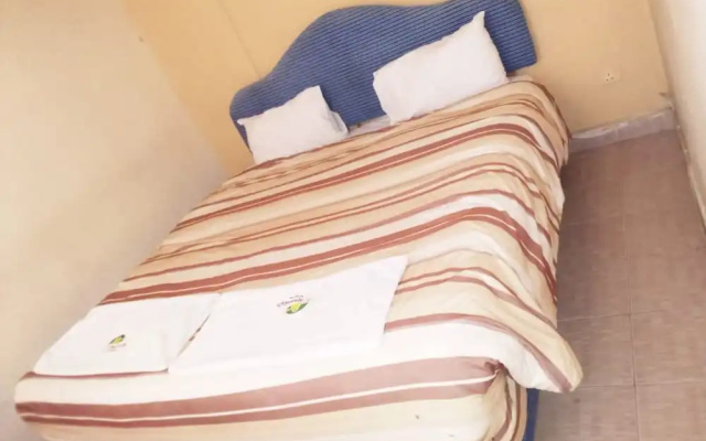 Spanish Lodge Hotel
