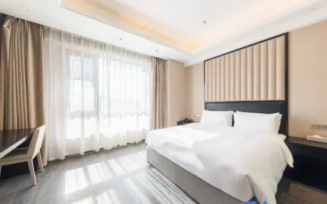Starway Hotel (Changshu Yinxiangcheng fangtayuan)