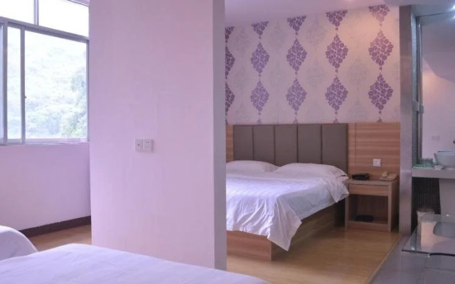 Yangshuo Harbour View Hotel