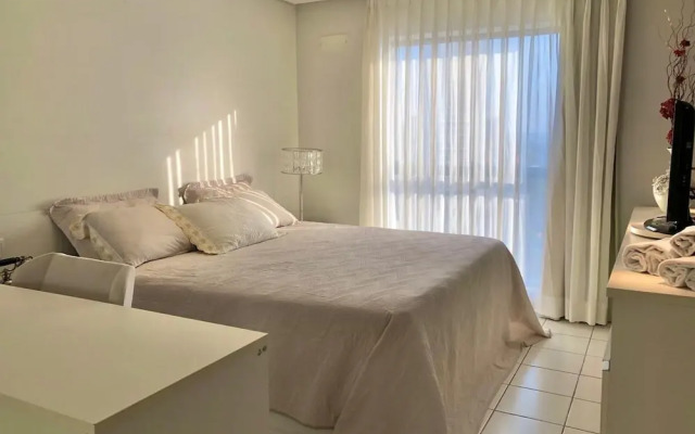 Flat Sun Square Residence
