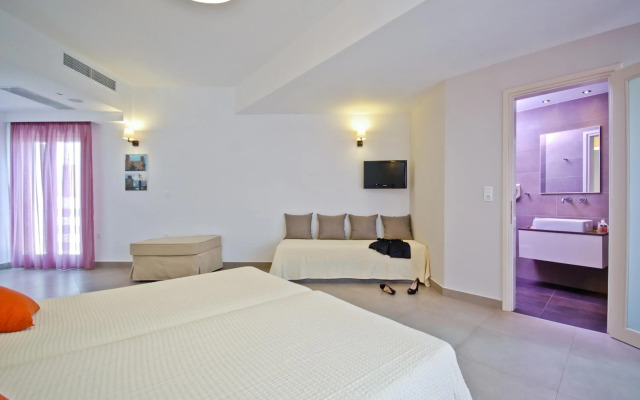 Xenia Hotel