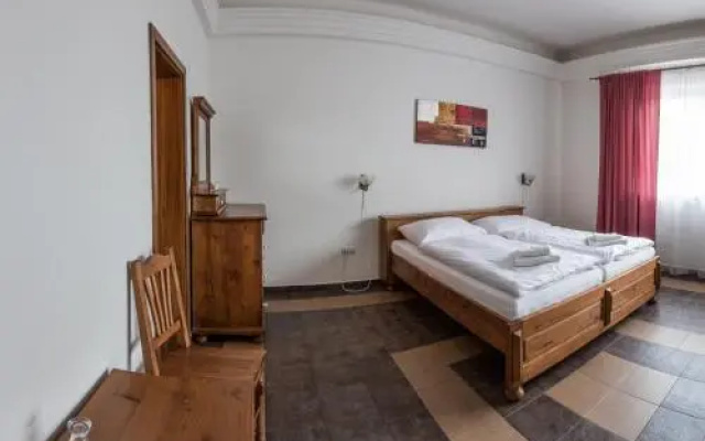Hotel Laguna