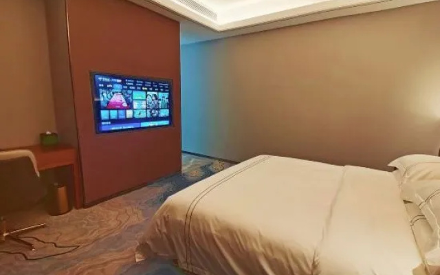 Urumqi Zhejiang North Hotel (Furunde Shopping Center Xinjiang Ancient Ecological Park Store)