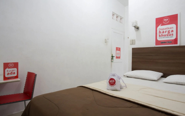 Nida Rooms Bali Bakungsari Kemboja at Hotel the Flora Kuta Bali