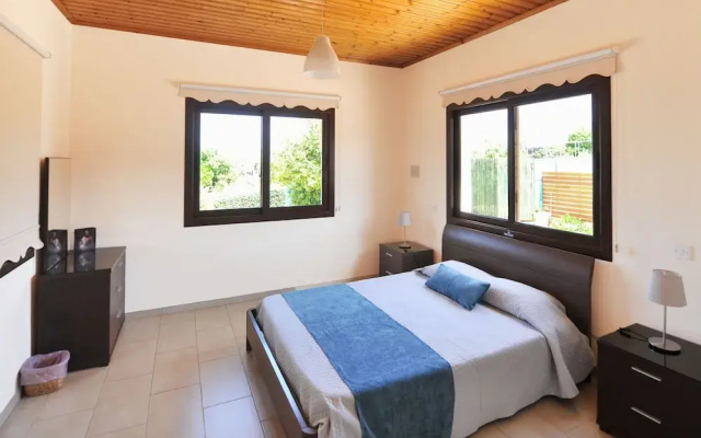 Sunset View Villa in Argaka