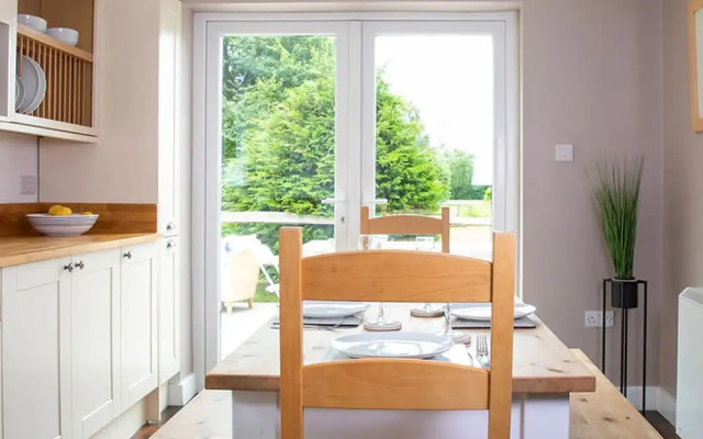 Lux Countryside Haven Mins to Beach Garden
