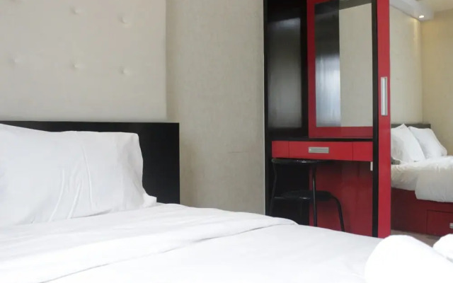 Stylish & Comfy 2Br Apartment at Gateway Ahmad Yani Cicadas Bandung
