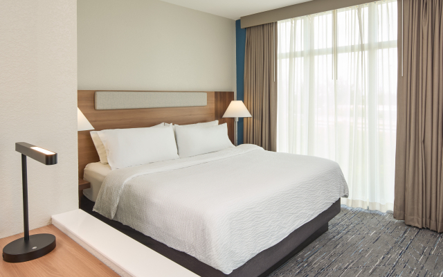 Holiday Inn Express Miami Airport Blue Lagoon Area by IHG